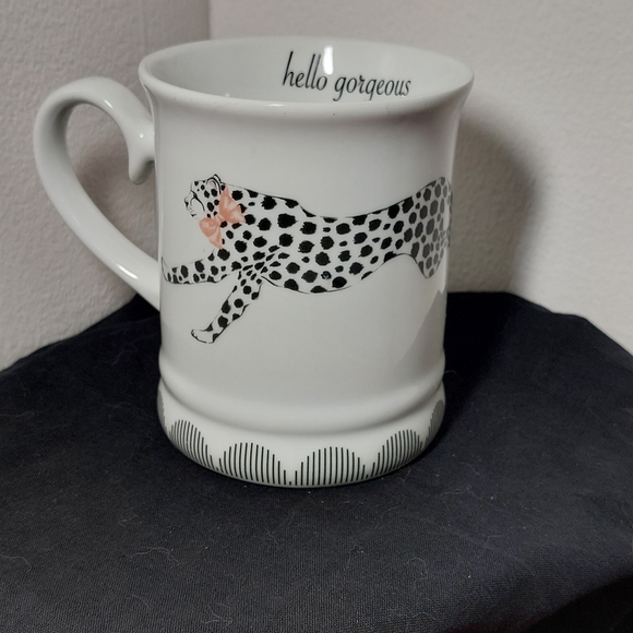 Hello Gorgeous Coffee Mug Cheetah Black & White with Pink Bow - Picture 7 of 12